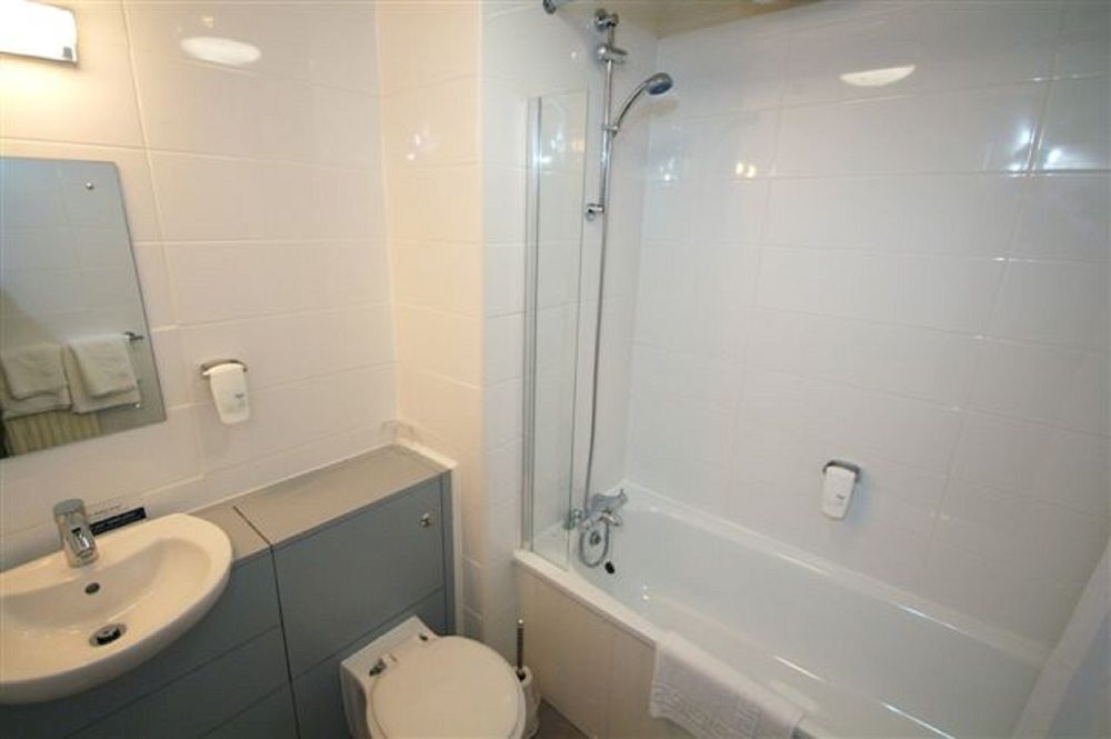 Ardencaple Hotel By Greene King Inns Helensburgh Ngoại thất bức ảnh